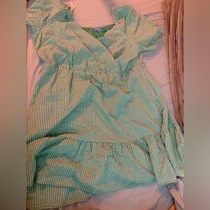 draper james plus size rsvp puff sleeve surprise dress